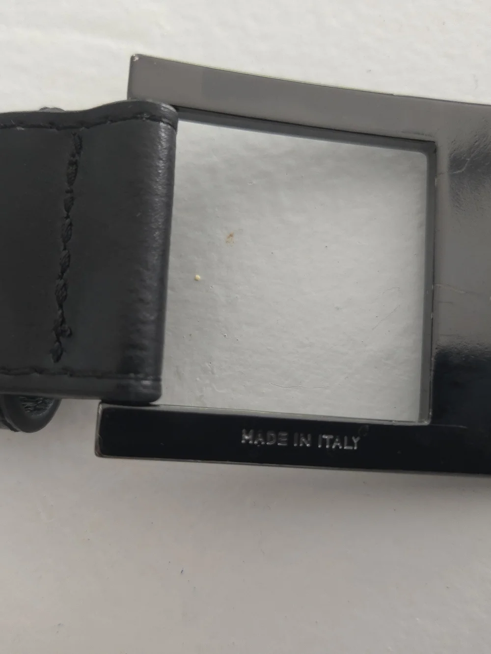 Versace Collection Vera Pelle Black Leather Belt 90/105 Size: 36” Used